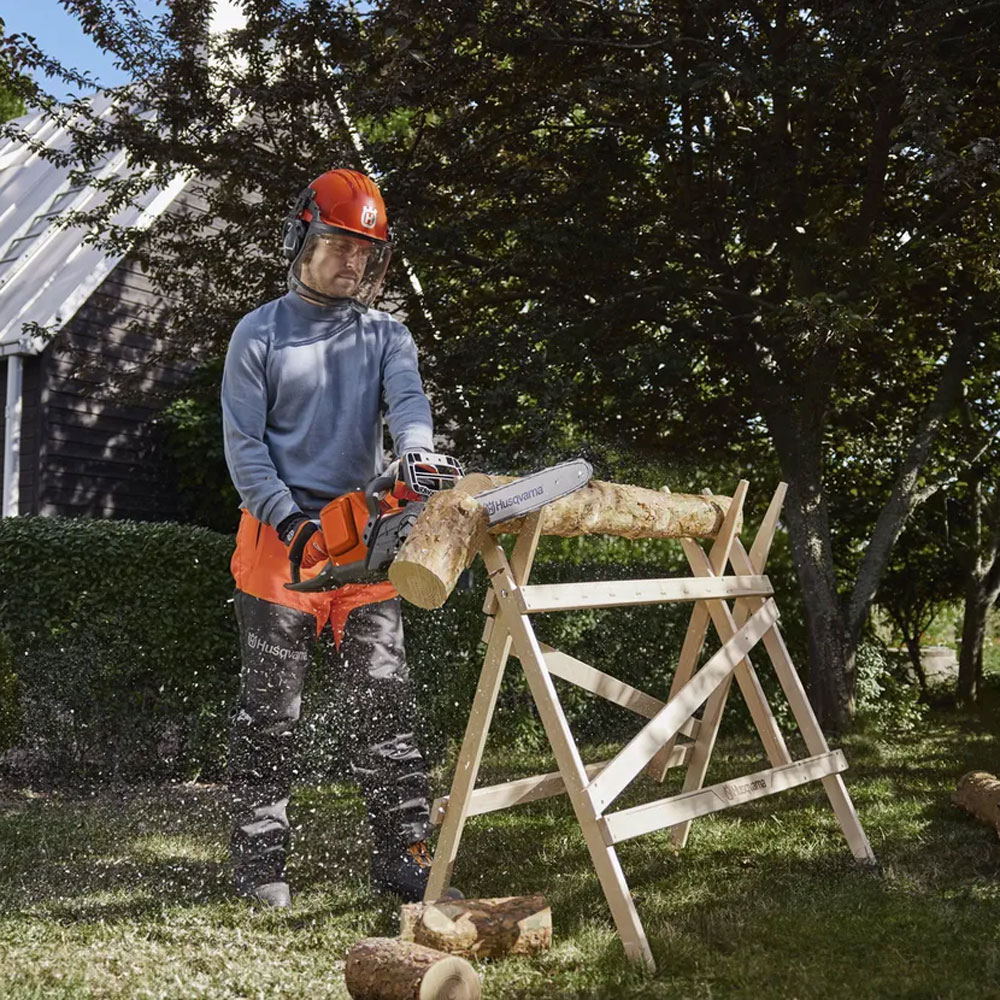 Produktabbildung: Husqvarna - 240i 14 Zoll inkl. Akku und Ladegerät