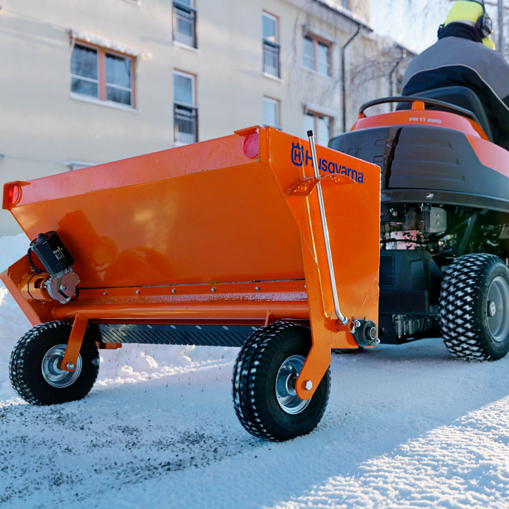 Produktabbildung: Husqvarna - Anhänge-Kastenstreuer für R400
