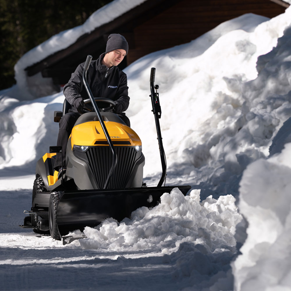 Produktabbildung: STIGA - Tornado 7121 HWSY