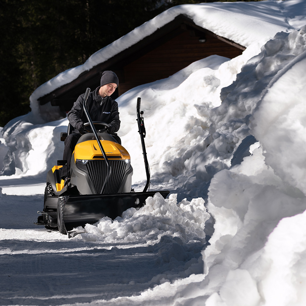 Produktabbildung: STIGA - Tornado 9121 W